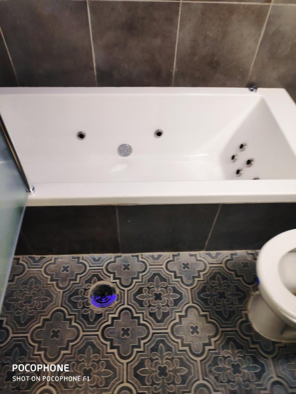 Carmel Market Apartments テル・アビブ エクステリア 写真