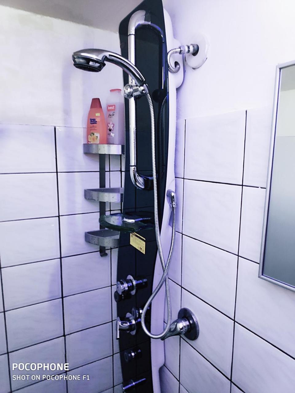 Carmel Market Apartments テル・アビブ エクステリア 写真